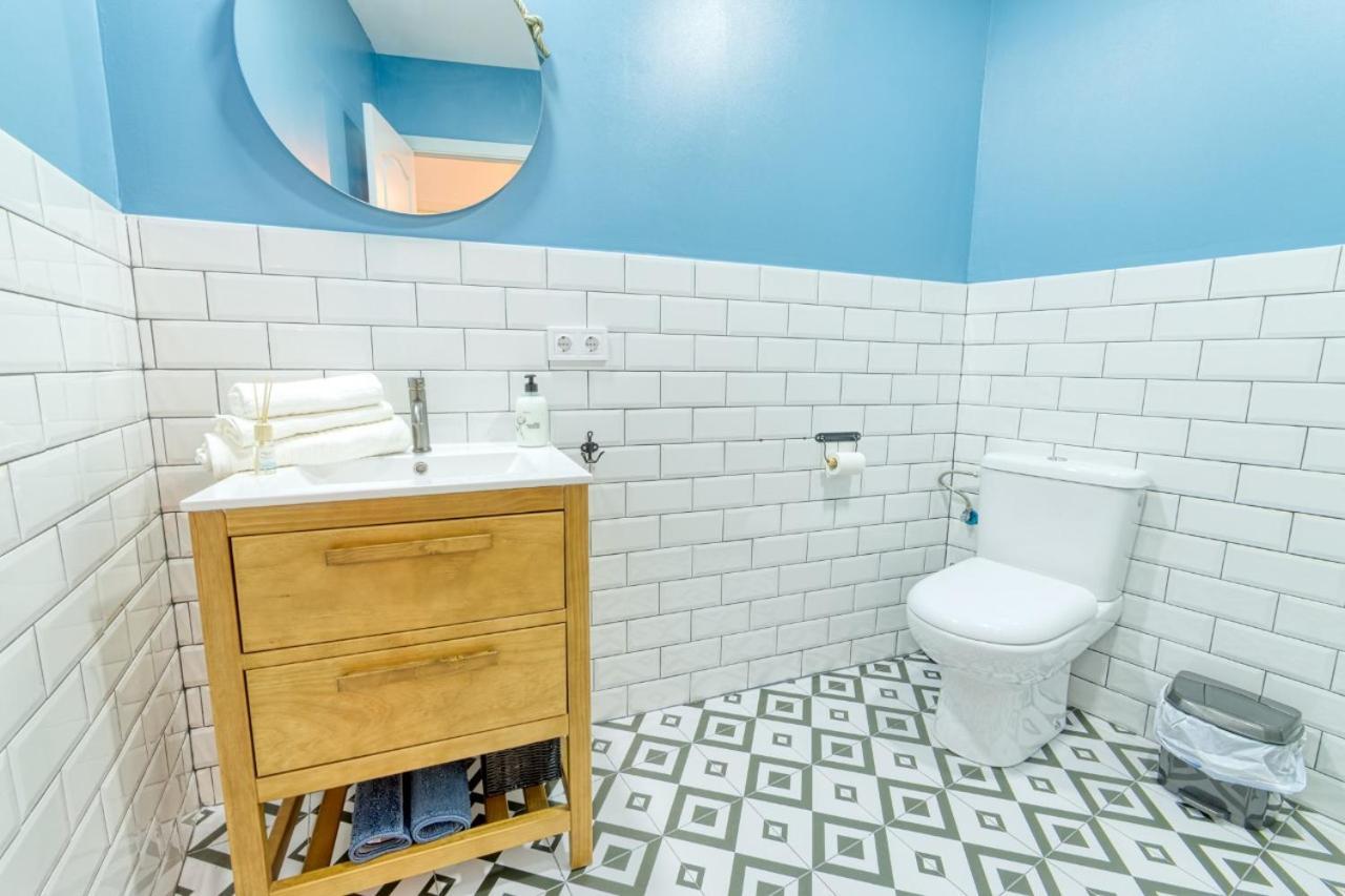 Beams & Bricks Apartment Валенсия Екстериор снимка